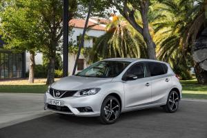 Nissan Pulsar Black Edition